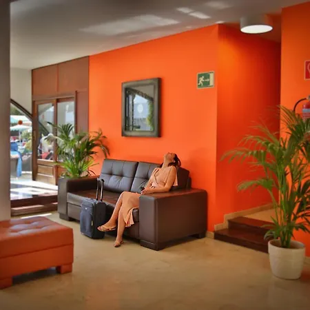 Hotell Nazaret Sol 3*