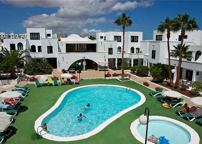Nazaret Sol Costa Teguise